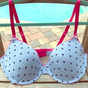 T-shirt Bra by Flirtitude